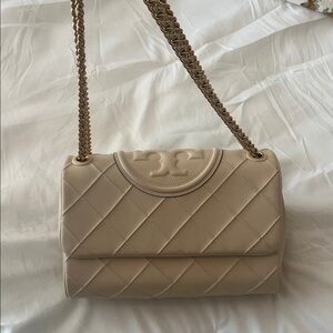Tory Burch Quilted Leather Shoulder Bag in Light Beige with Gold Chain